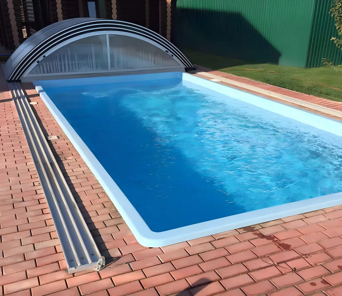 Laguna 7 — вечернее освещение в Ессентуках